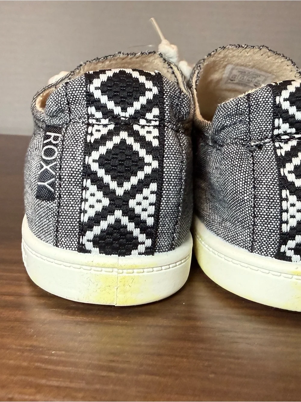 Roxy Gray Ca nvas Lace-Up SneakersSize is a